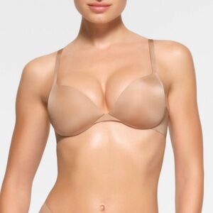 SKIMS *NWT ULTIMATE COLLECTION PUSH-UP PLUNGE BRA | CLAY